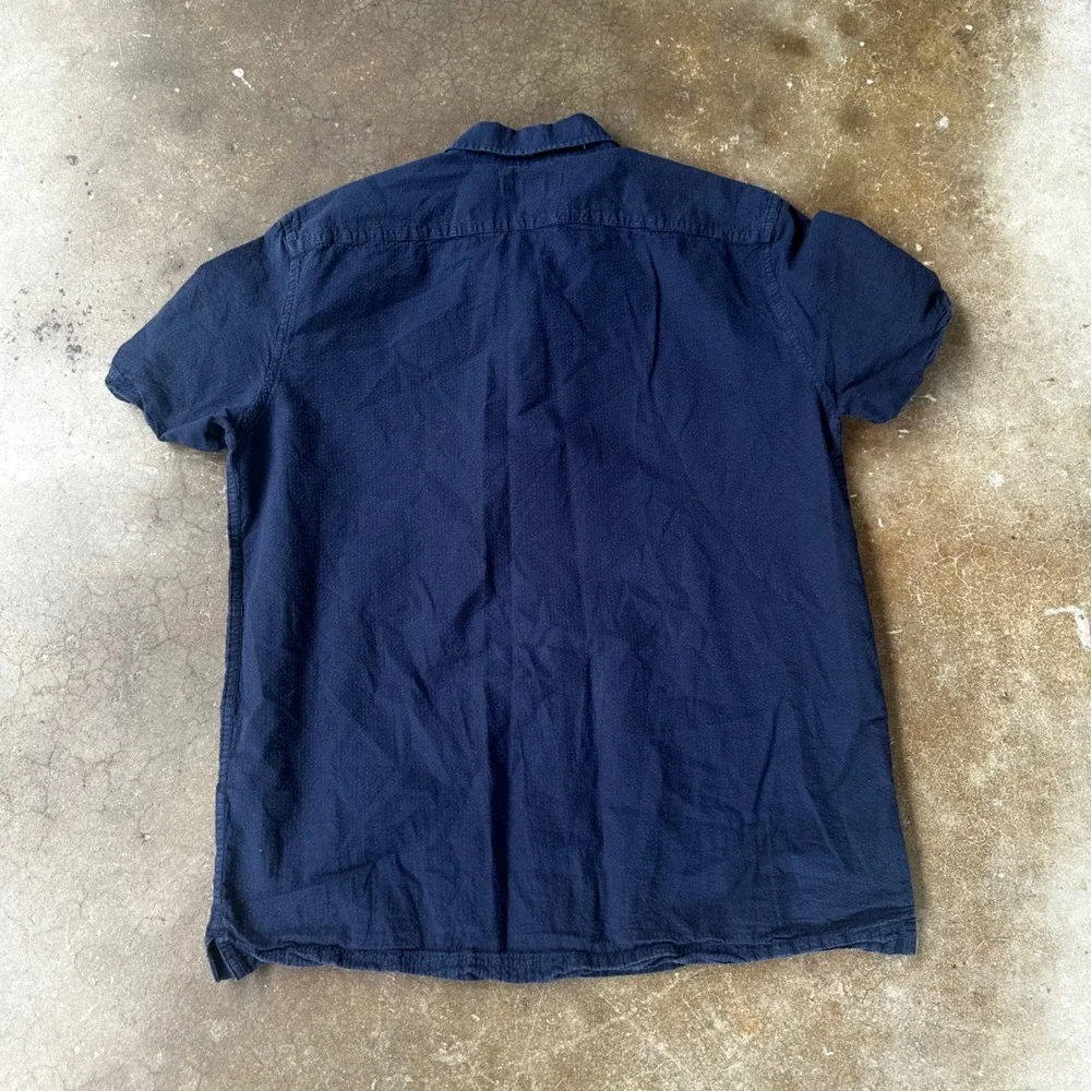 Banana Republic Shirt Mens M Navy Excellent SS Seersucker Button Down 460169-03